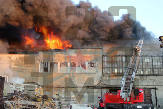 Пожар не нефтезаводе в городе Кириши